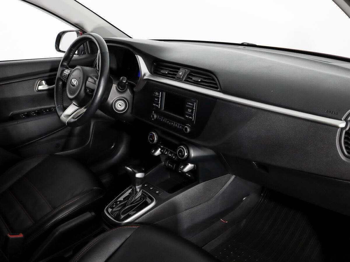 Kia Rio с пробегом — 2021 год. Фото: #10
