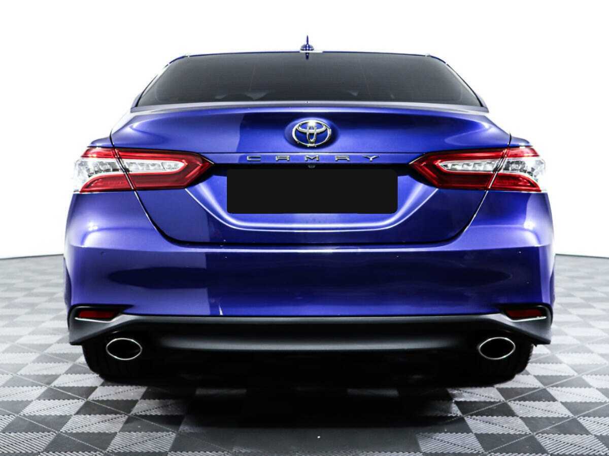 Toyota Camry с пробегом — 2021 год. Фото: #4