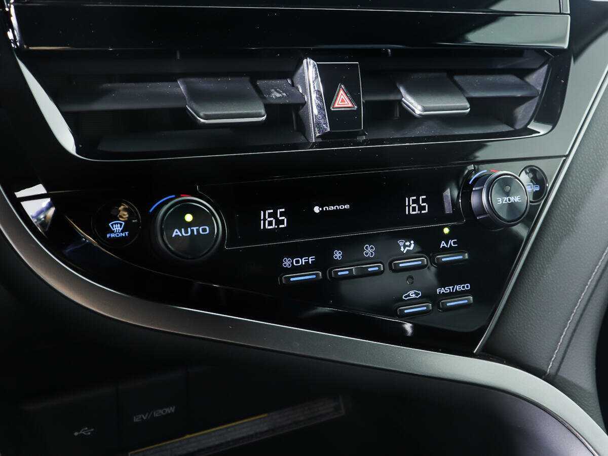 Toyota Camry с пробегом — 2021 год. Фото: #19