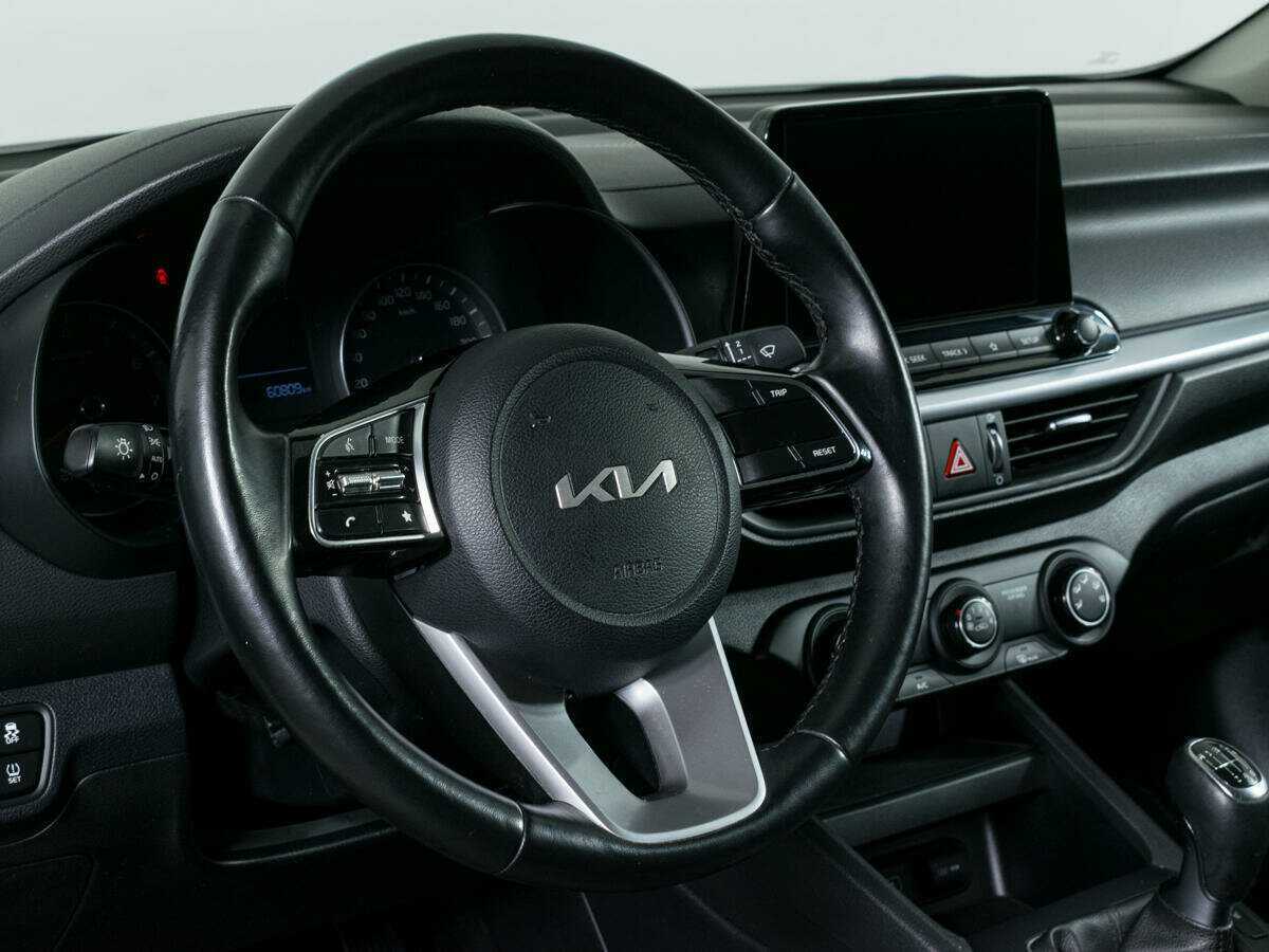 Kia Cerato с пробегом — 2021 год. Фото: #13