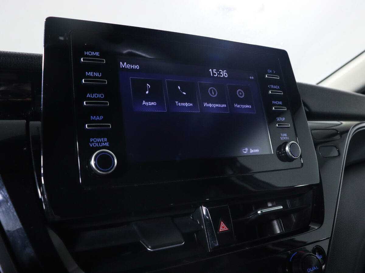 Toyota Camry с пробегом — 2021 год. Фото: #16