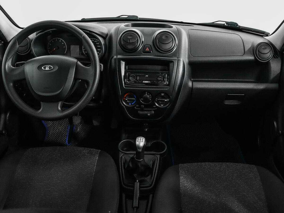 Lada (ВАЗ) Granta с пробегом — 2018 год. Фото: #11