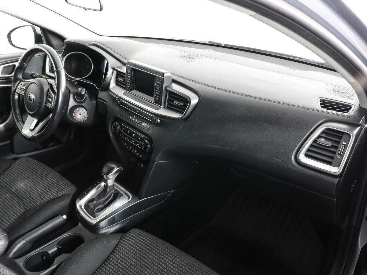 Kia Ceed с пробегом — 2018 год. Фото: #9
