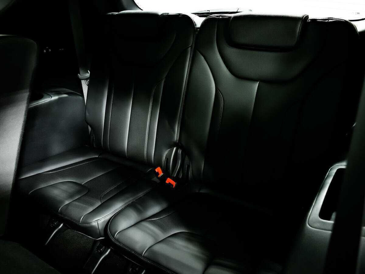 Hyundai Santa Fe с пробегом — 2020 год. Фото: #12