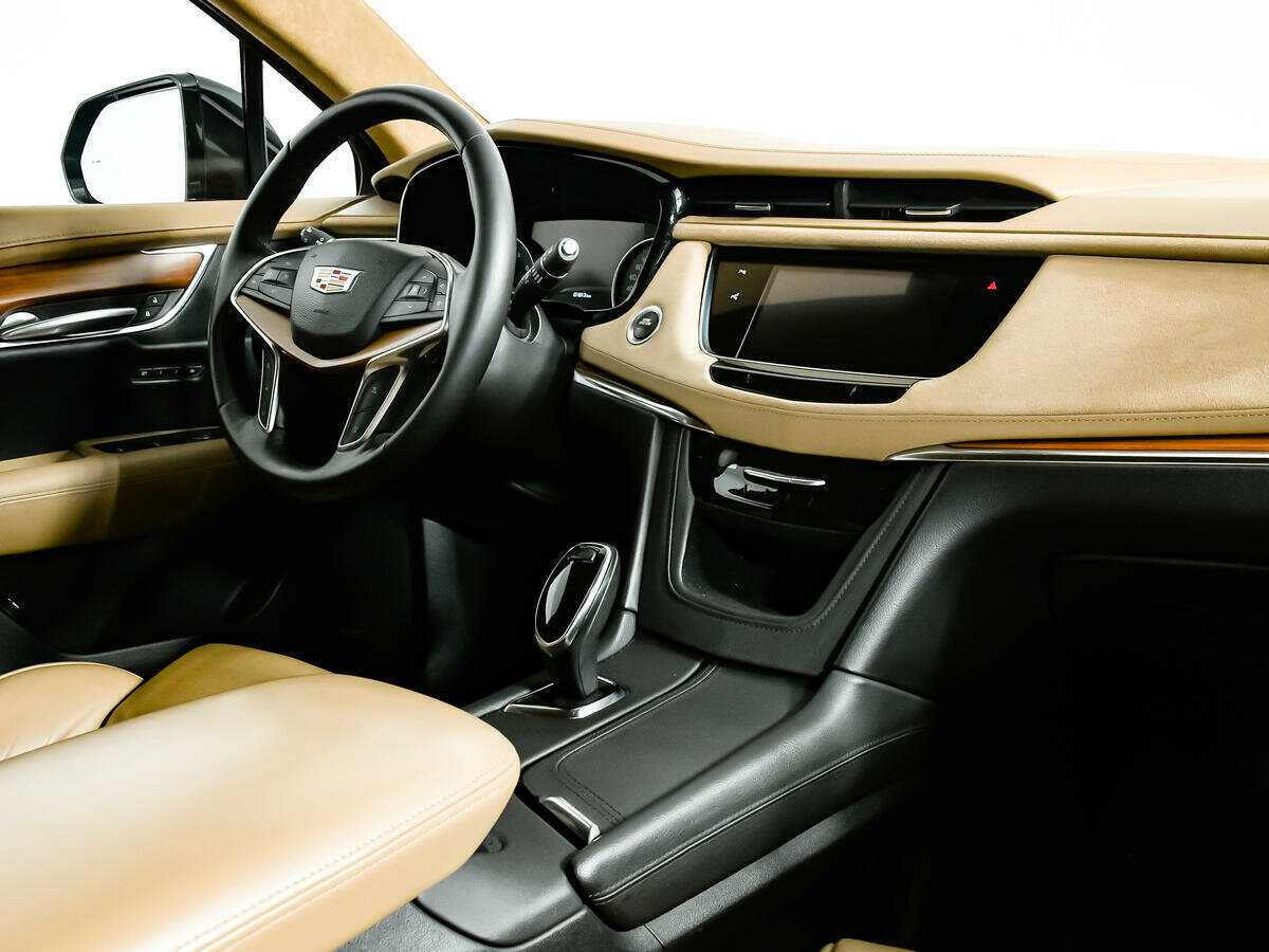 Cadillac XT5 с пробегом — 2017 год. Фото: #8