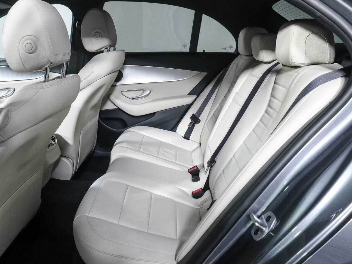 Mercedes-Benz E-Класс с пробегом — 2018 год. Фото: #7