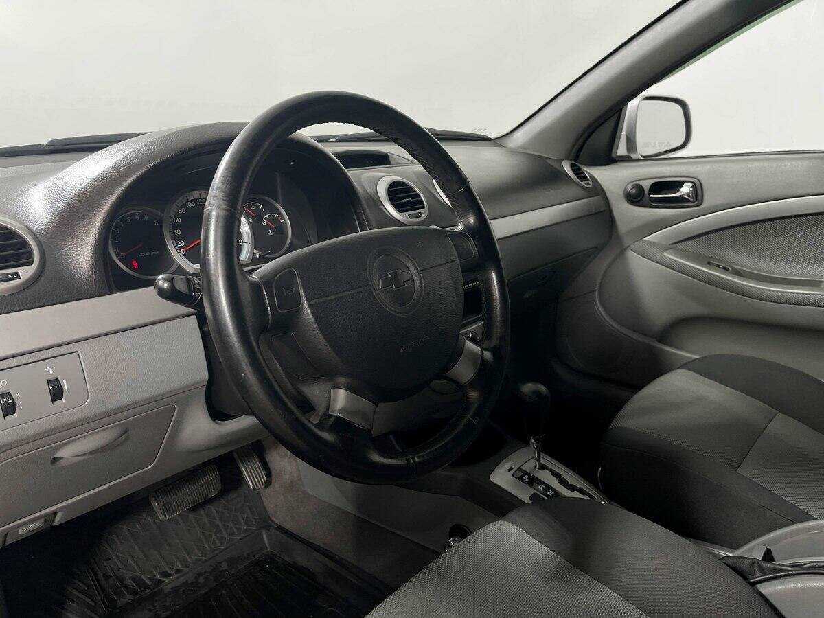 Chevrolet Lacetti с пробегом — 2012 год. Фото: #11