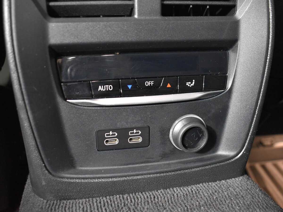 BMW 3 серии с пробегом — 2019 год. Фото: #7