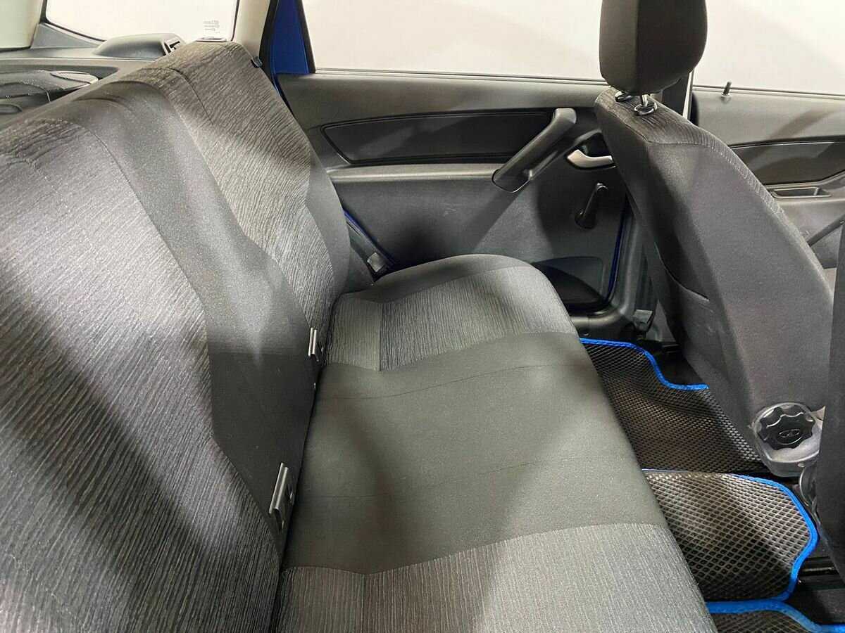 Lada (ВАЗ) Kalina с пробегом — 2017 год. Фото: #8