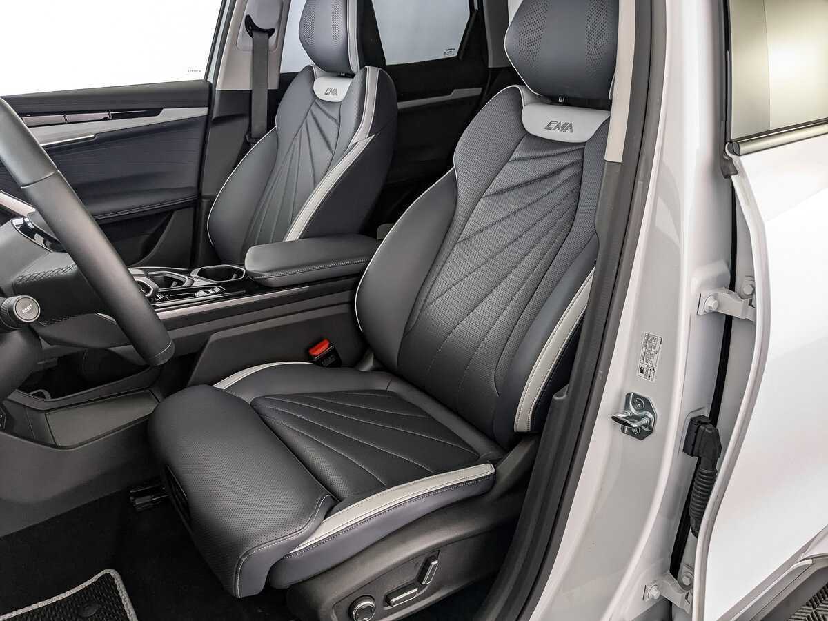 Geely Atlas с пробегом — 2024 год. Фото: #14