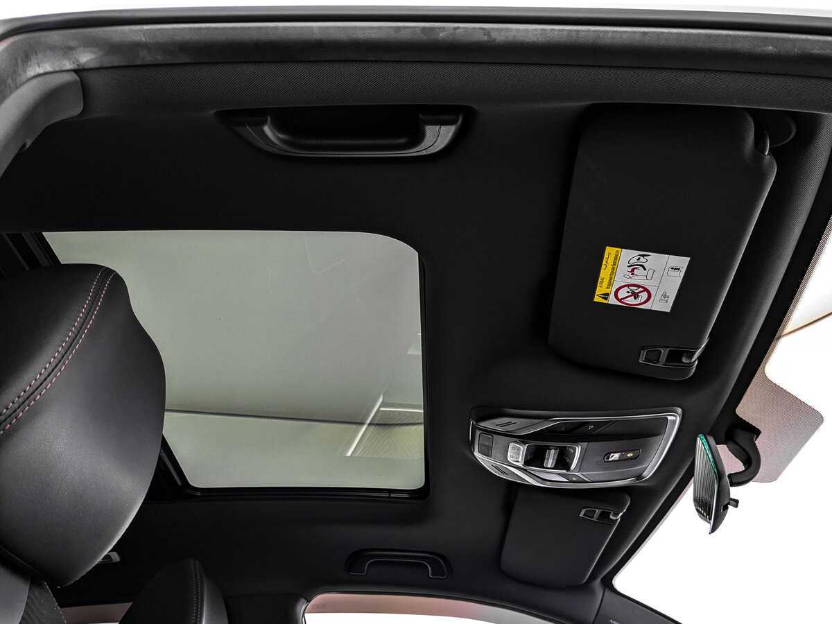 Geely Coolray с пробегом — 2021 год. Фото: #18