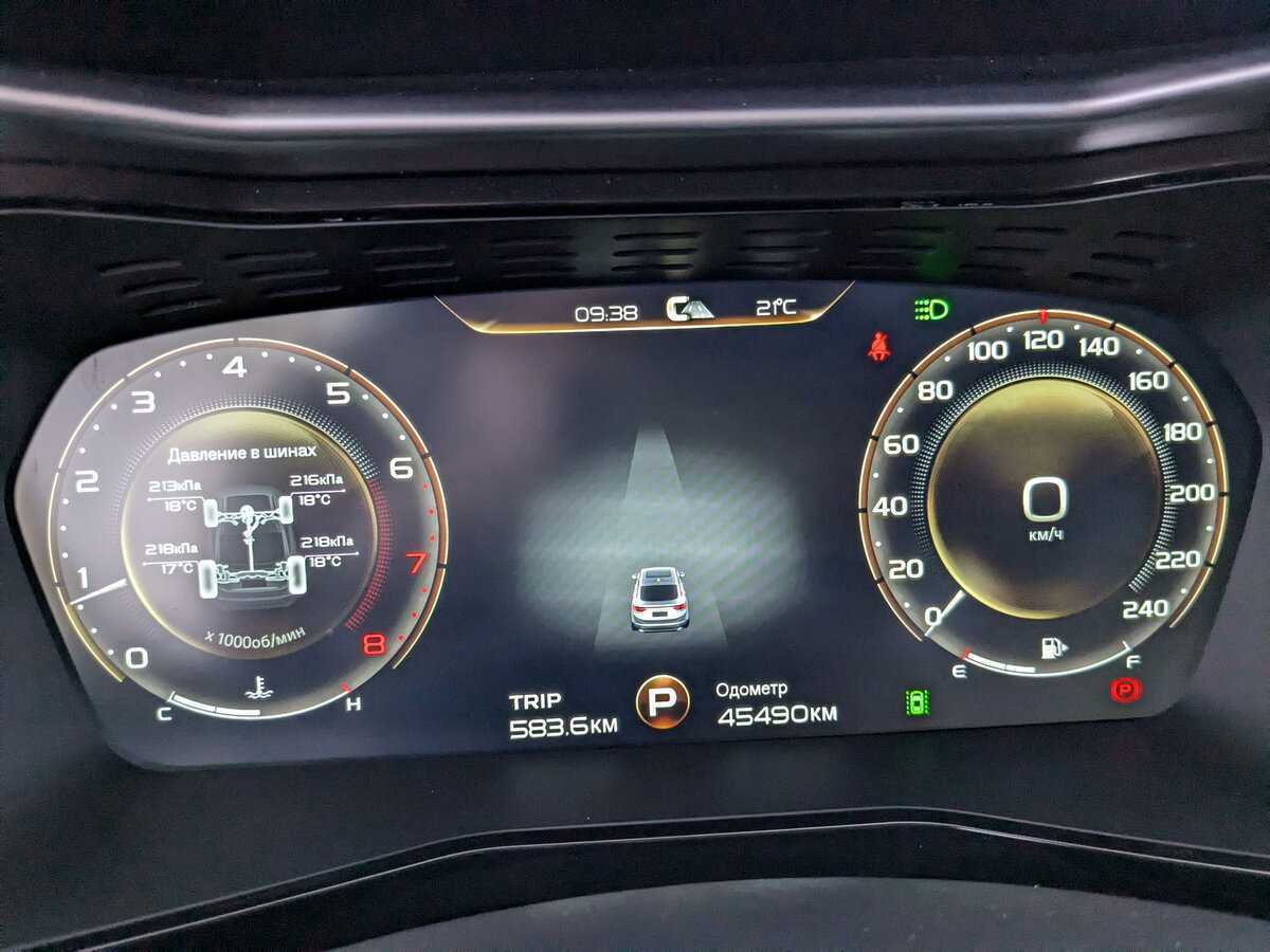 Geely Tugella с пробегом — 2022 год. Фото: #10