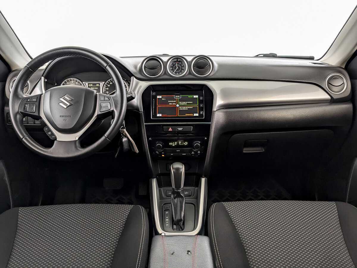 Suzuki Vitara с пробегом — 2016 год. Фото: #11