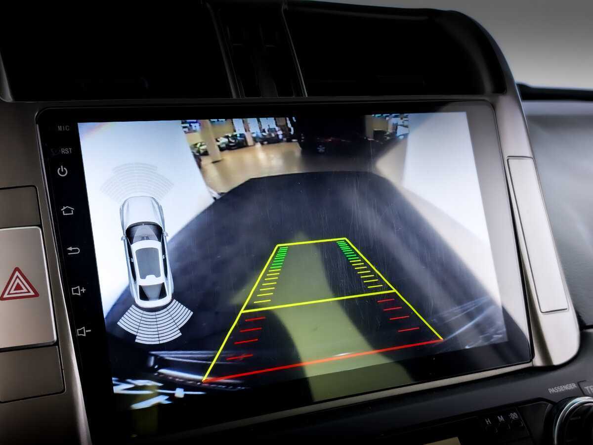 Toyota Land Cruiser Prado с пробегом — 2012 год. Фото: #22