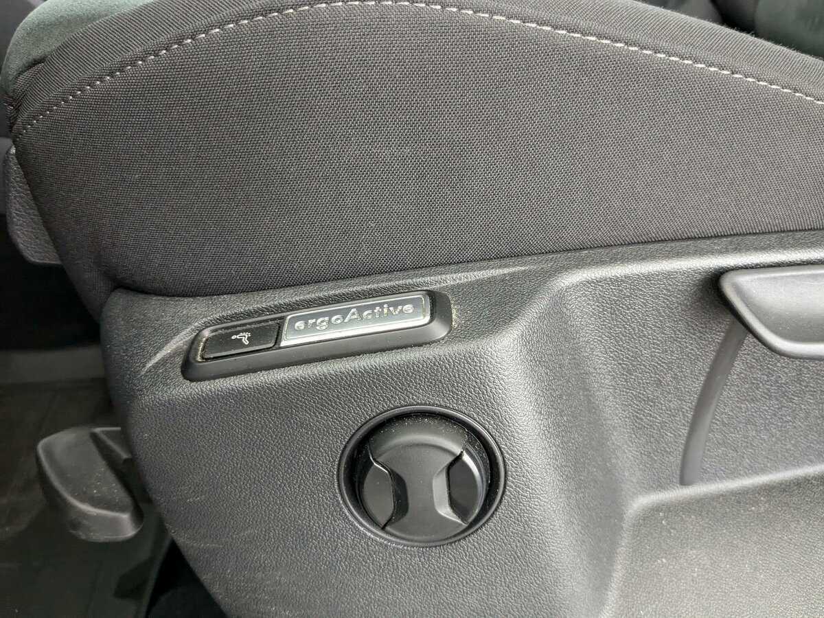 Volkswagen Tiguan с пробегом — 2021 год. Фото: #12