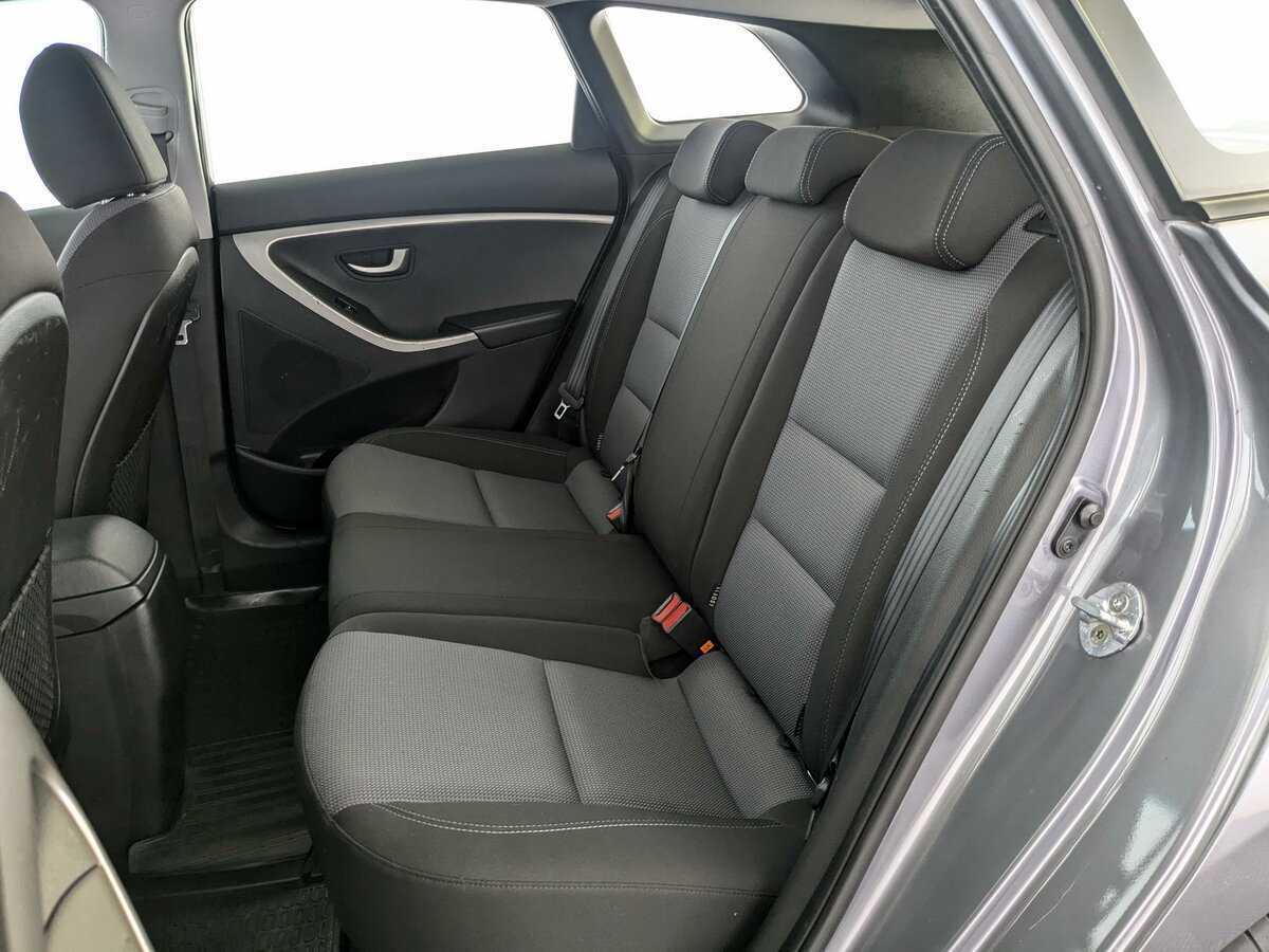 Hyundai i30 с пробегом — 2014 год. Фото: #8