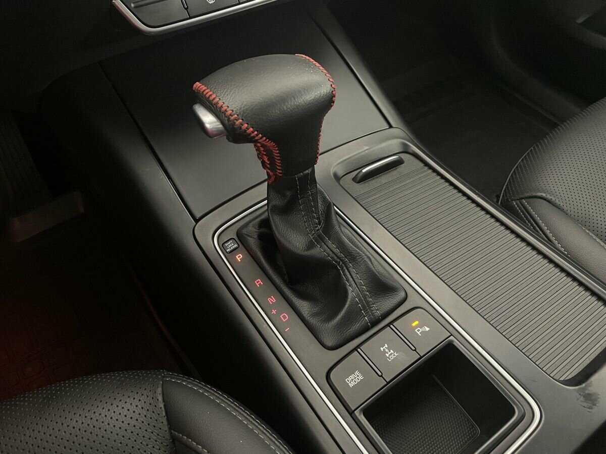 Kia Sorento с пробегом — 2018 год. Фото: #12