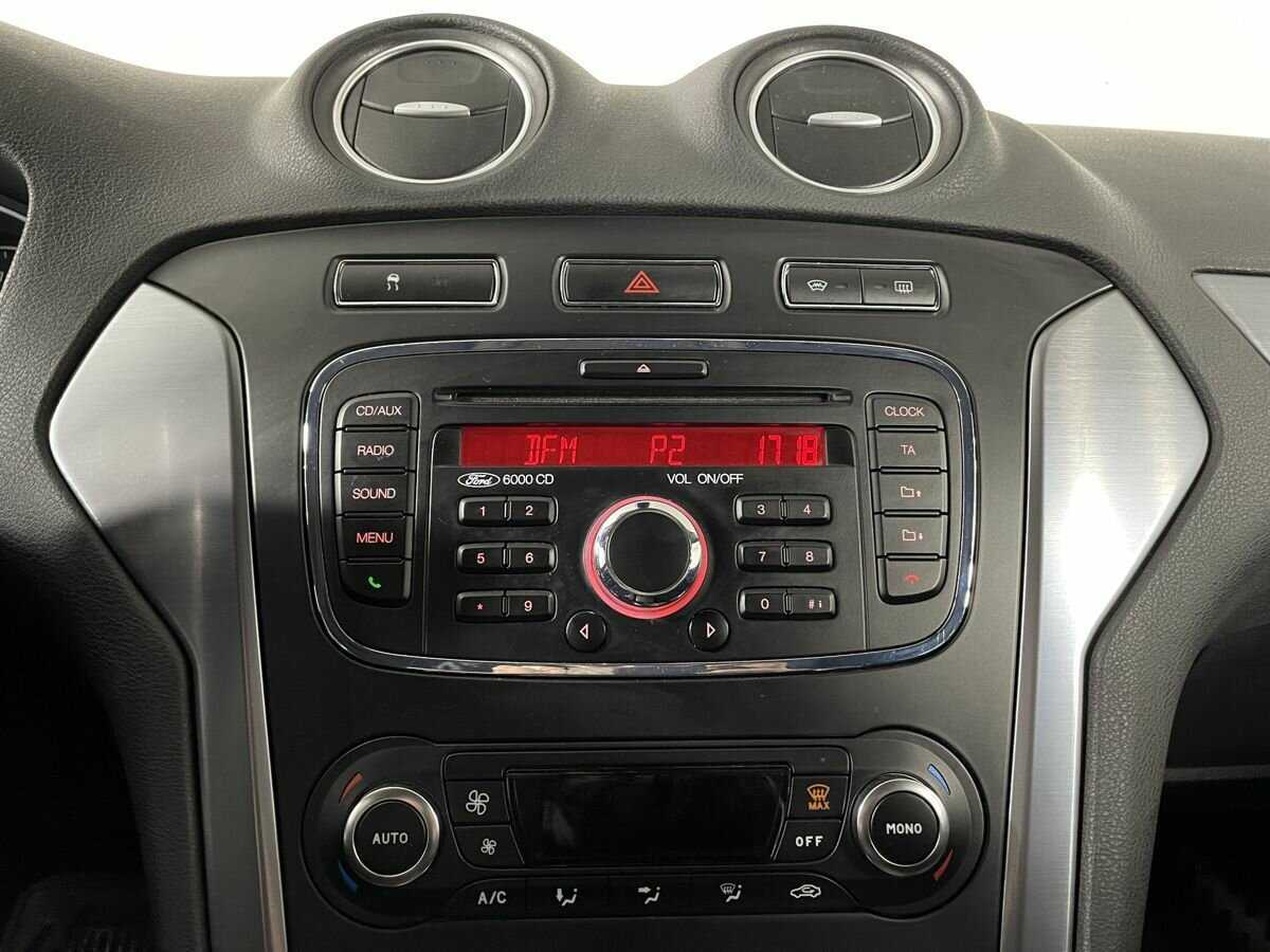 Ford Mondeo с пробегом — 2012 год. Фото: #11