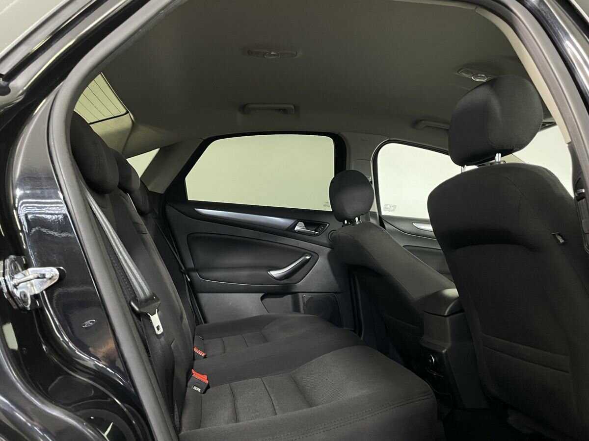 Ford Mondeo с пробегом — 2012 год. Фото: #15