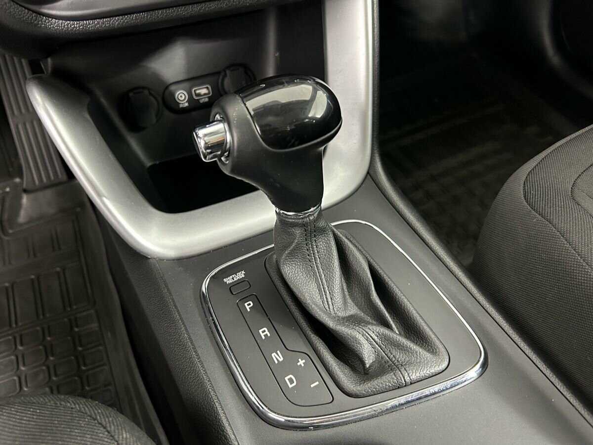 Kia Ceed с пробегом — 2016 год. Фото: #11