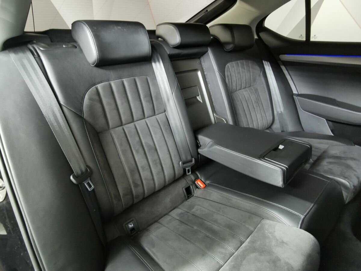 Skoda Superb с пробегом — 2017 год. Фото: #12