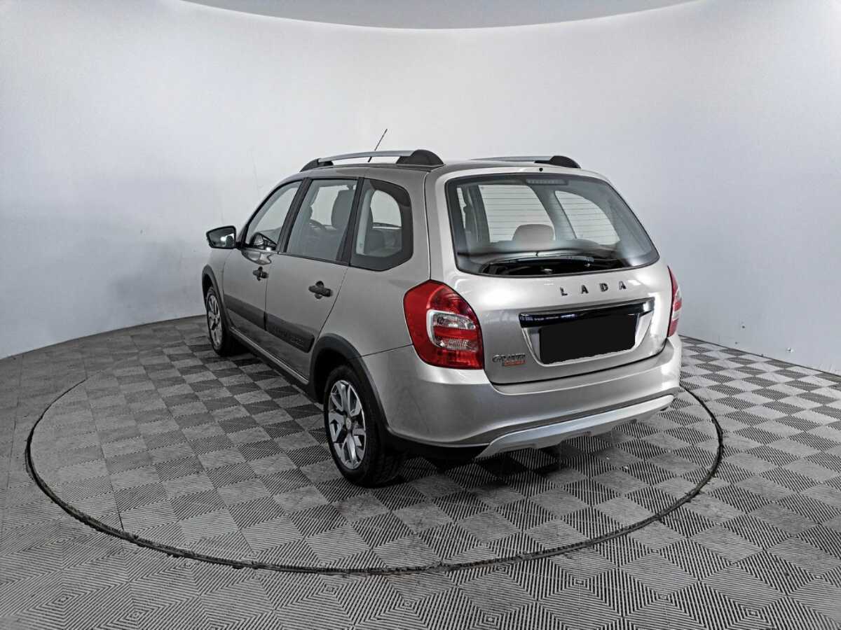 Lada (ВАЗ) Granta с пробегом — 2020 год. Фото: #6