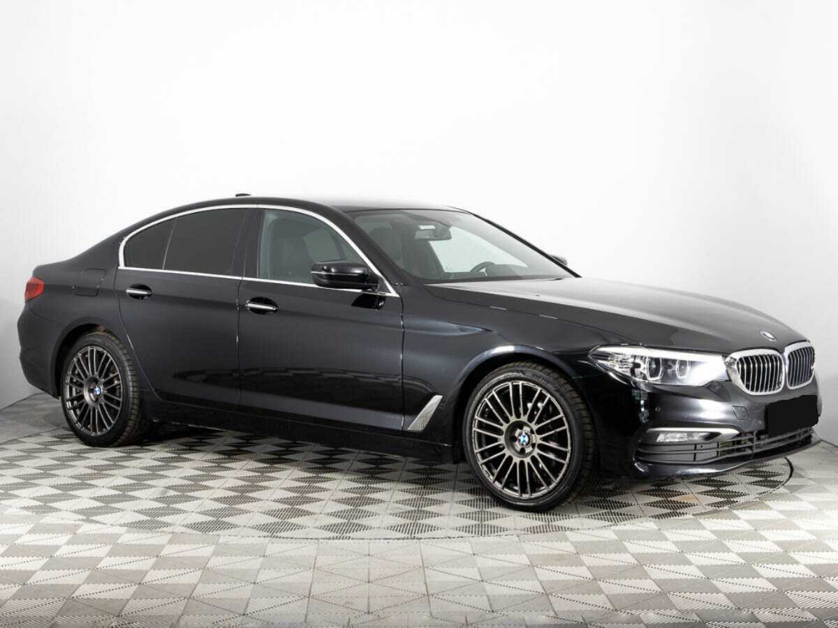BMW 5 серии с пробегом — 2017 год. Фото: #1