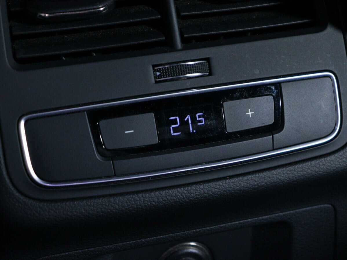 Audi A4 с пробегом — 2016 год. Фото: #16