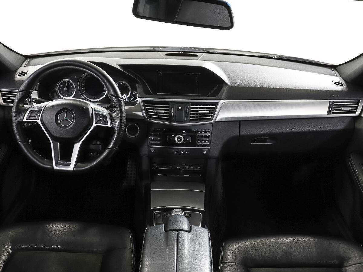 Mercedes-Benz E-Класс с пробегом — 2012 год. Фото: #11