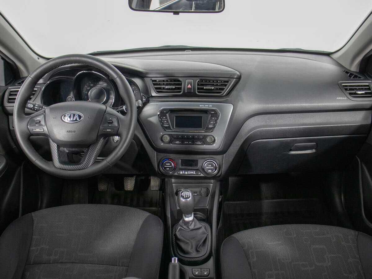 Kia Rio с пробегом — 2014 год. Фото: #12