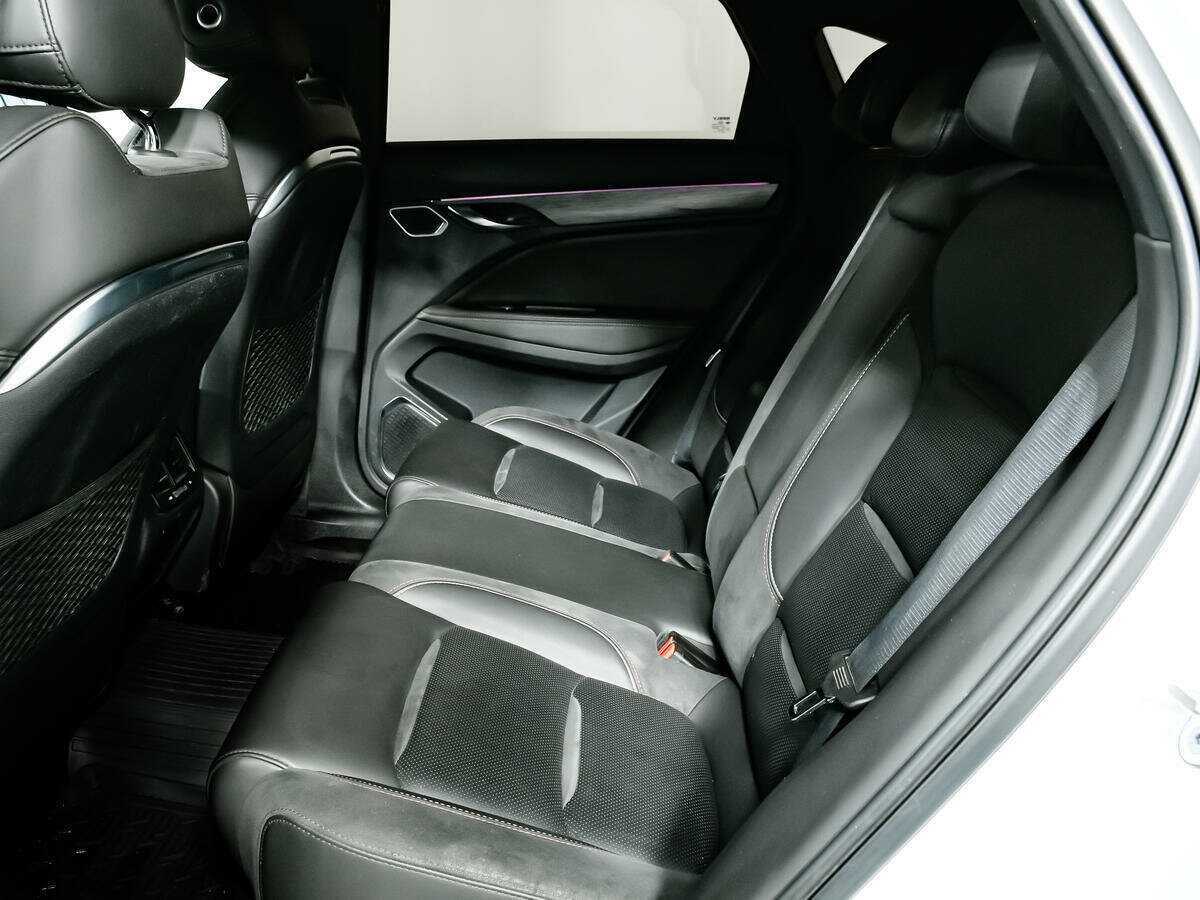 Geely Tugella с пробегом — 2022 год. Фото: #11