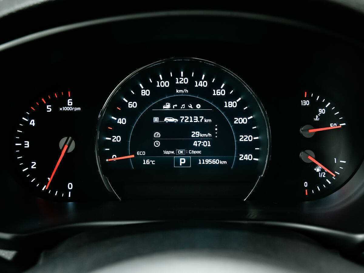 Kia Sorento с пробегом — 2016 год. Фото: #7