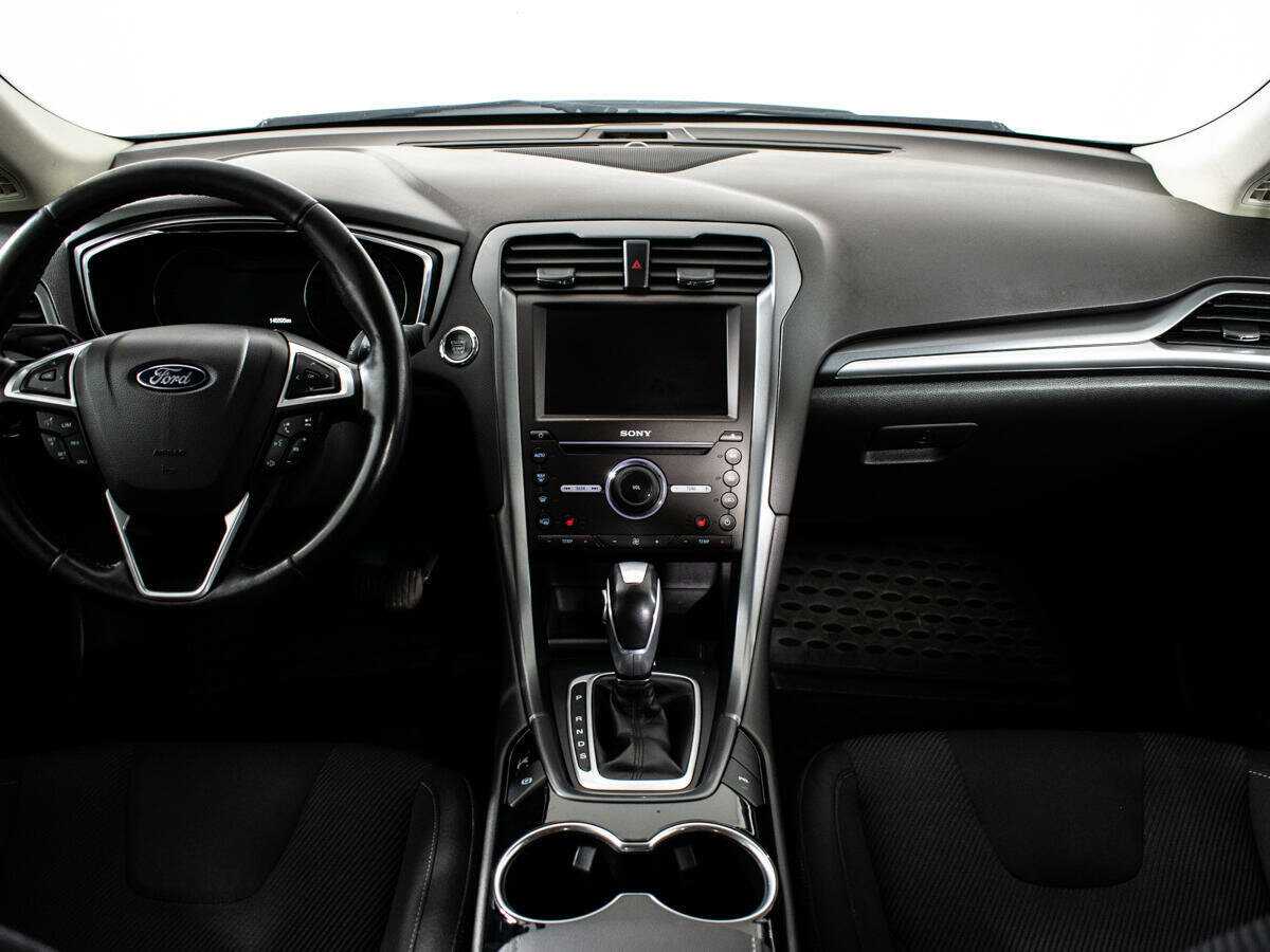 Ford Mondeo с пробегом — 2015 год. Фото: #10