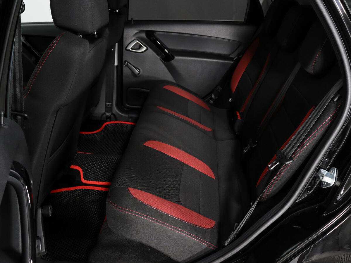 Lada (ВАЗ) Granta с пробегом — 2024 год. Фото: #9