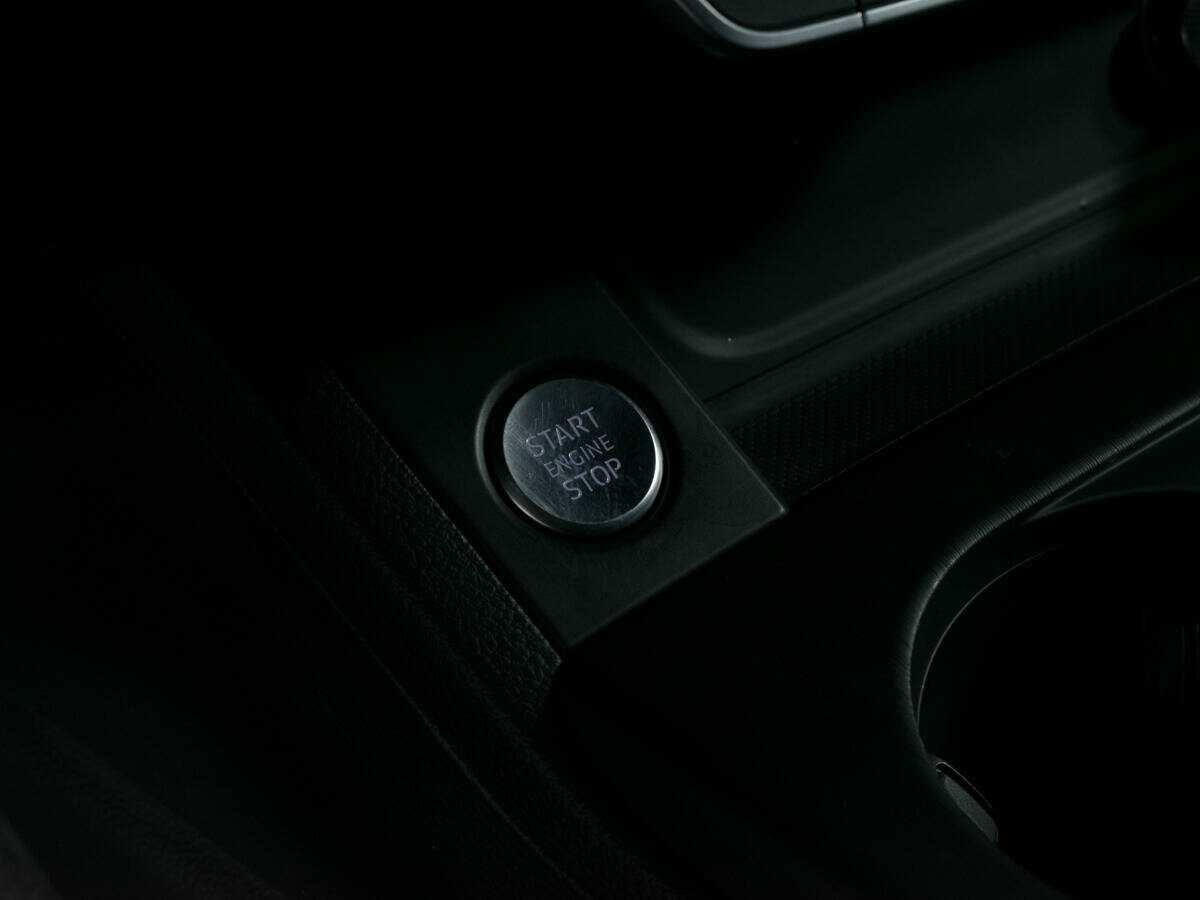 Audi A4 с пробегом — 2017 год. Фото: #13