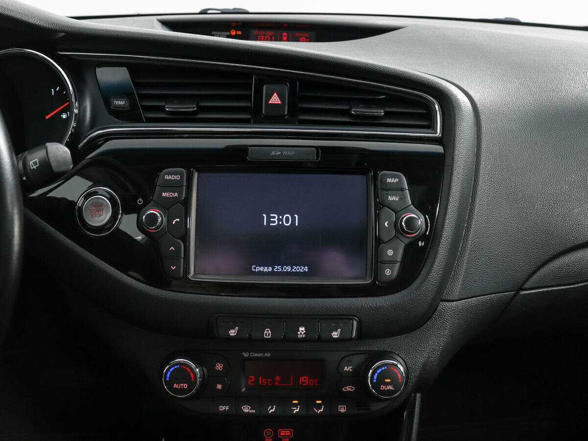 Kia Ceed с пробегом — 2016 год. Фото: #15