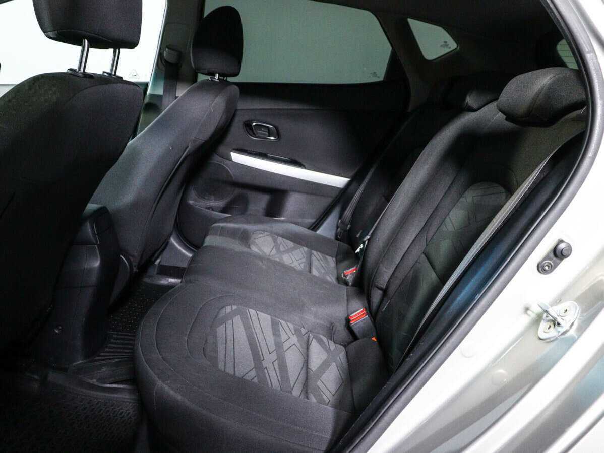 Kia Ceed с пробегом — 2015 год. Фото: #9