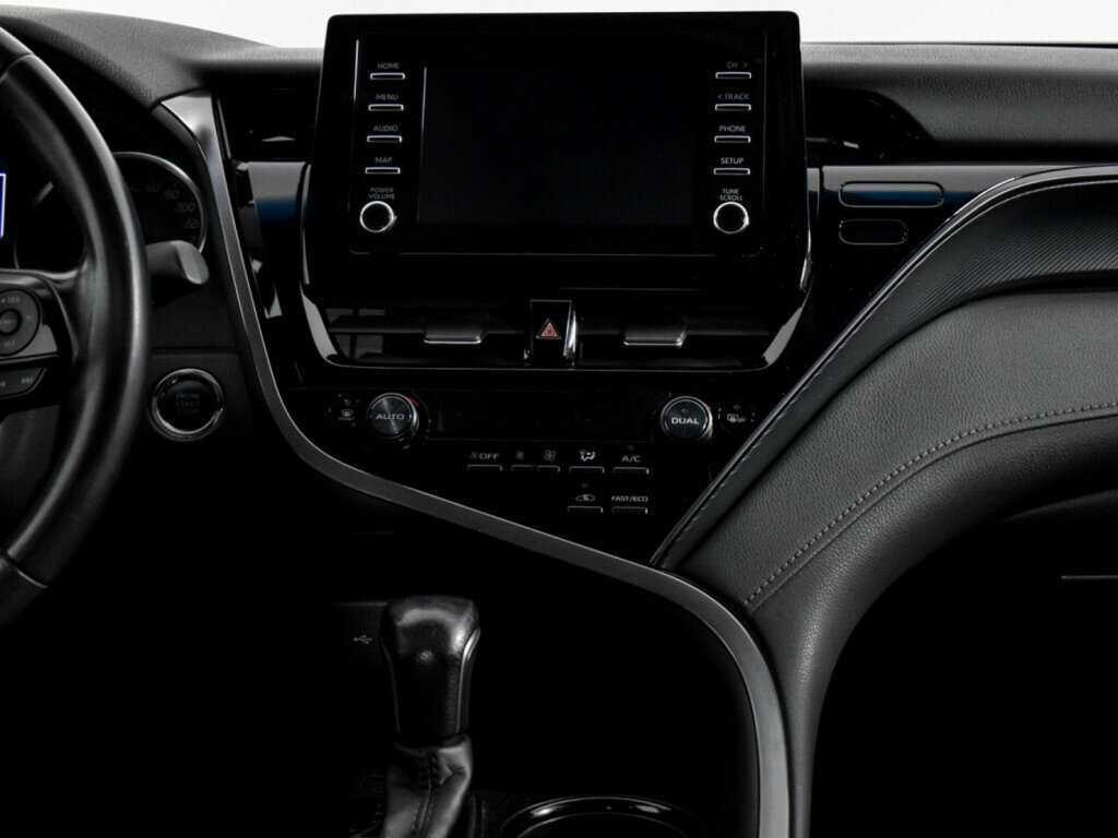 Toyota Camry с пробегом — 2021 год. Фото: #14