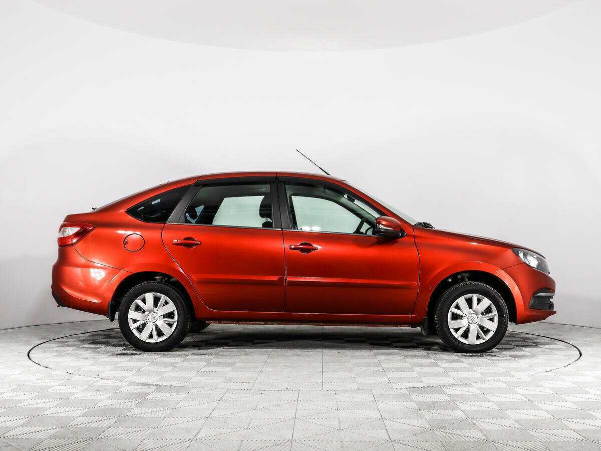 Lada (ВАЗ) Granta с пробегом — 2021 год. Фото: #3