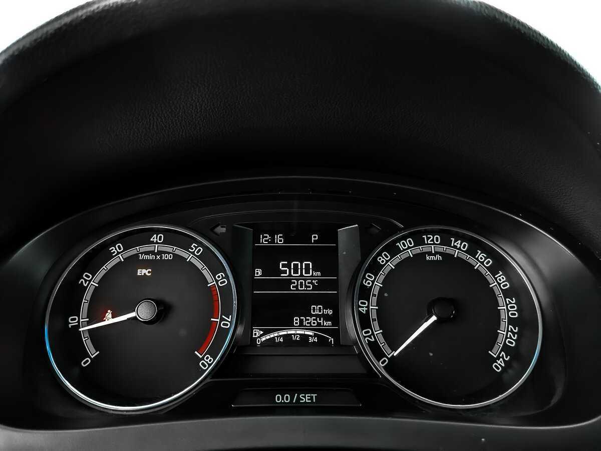 Skoda Rapid с пробегом — 2019 год. Фото: #14