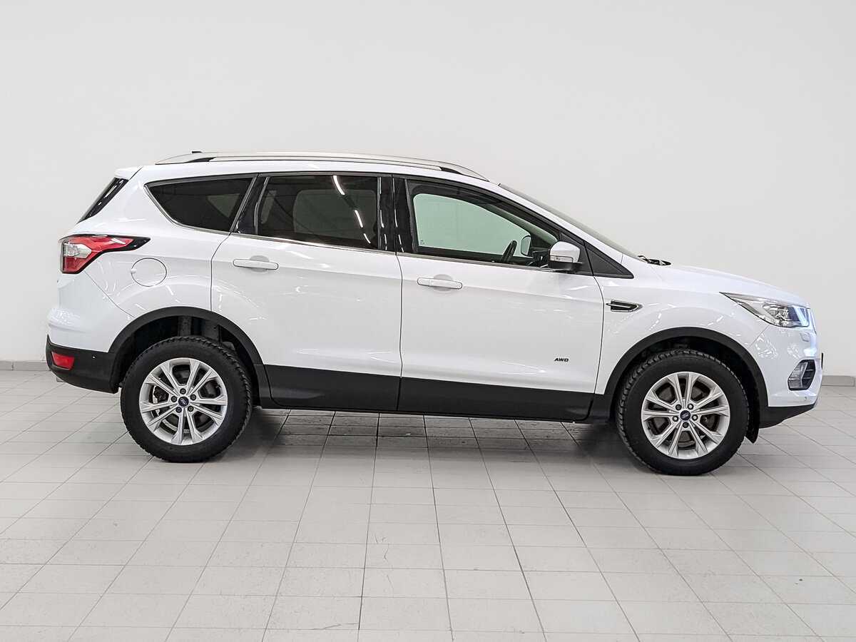 Ford Kuga с пробегом — 2018 год. Фото: #3