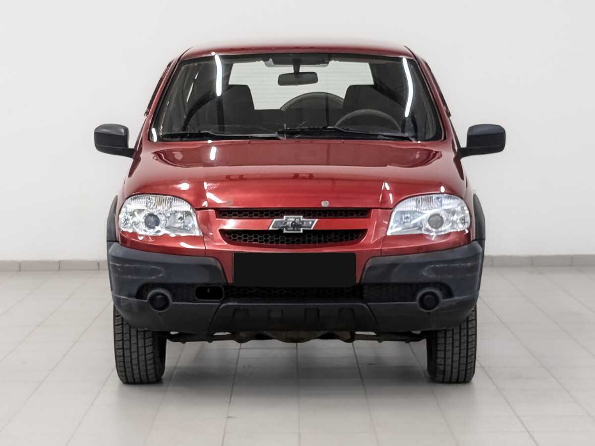 Chevrolet Niva с пробегом — 2015 год. Фото: #1