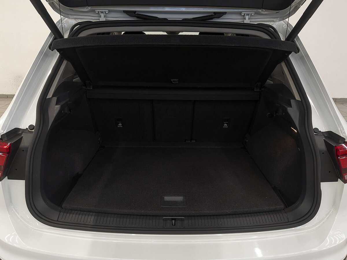 Volkswagen Tiguan с пробегом — 2020 год. Фото: #9