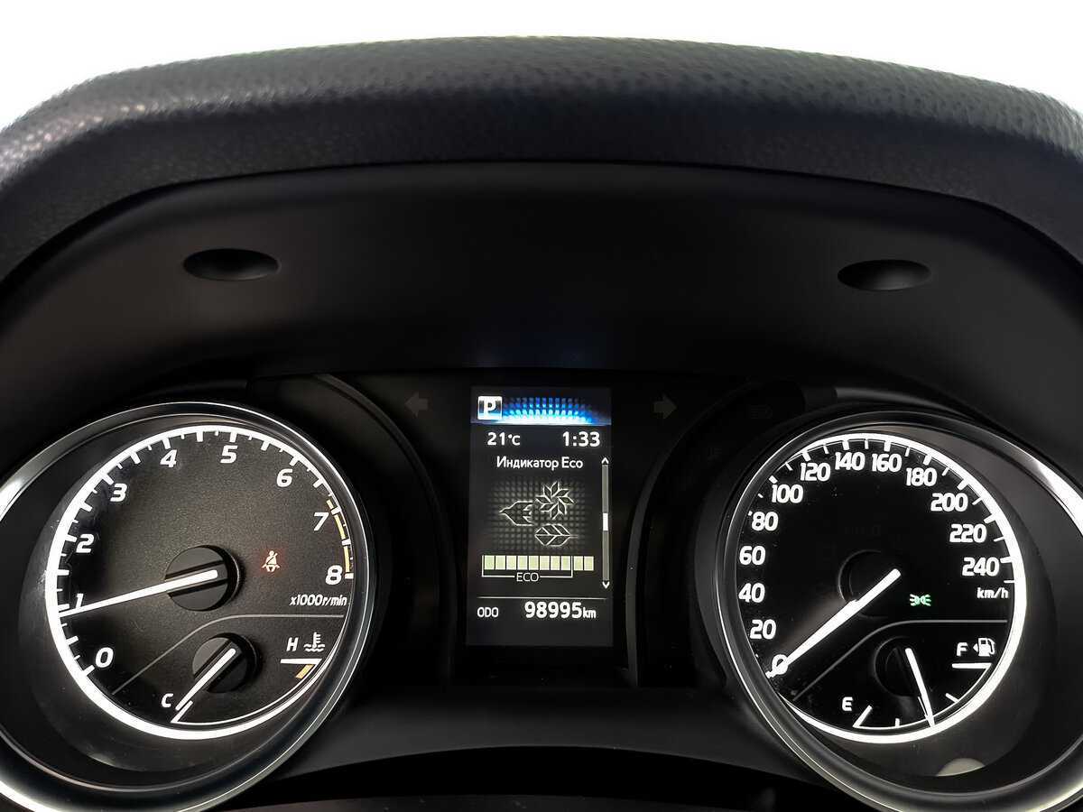 Toyota Camry с пробегом — 2021 год. Фото: #15