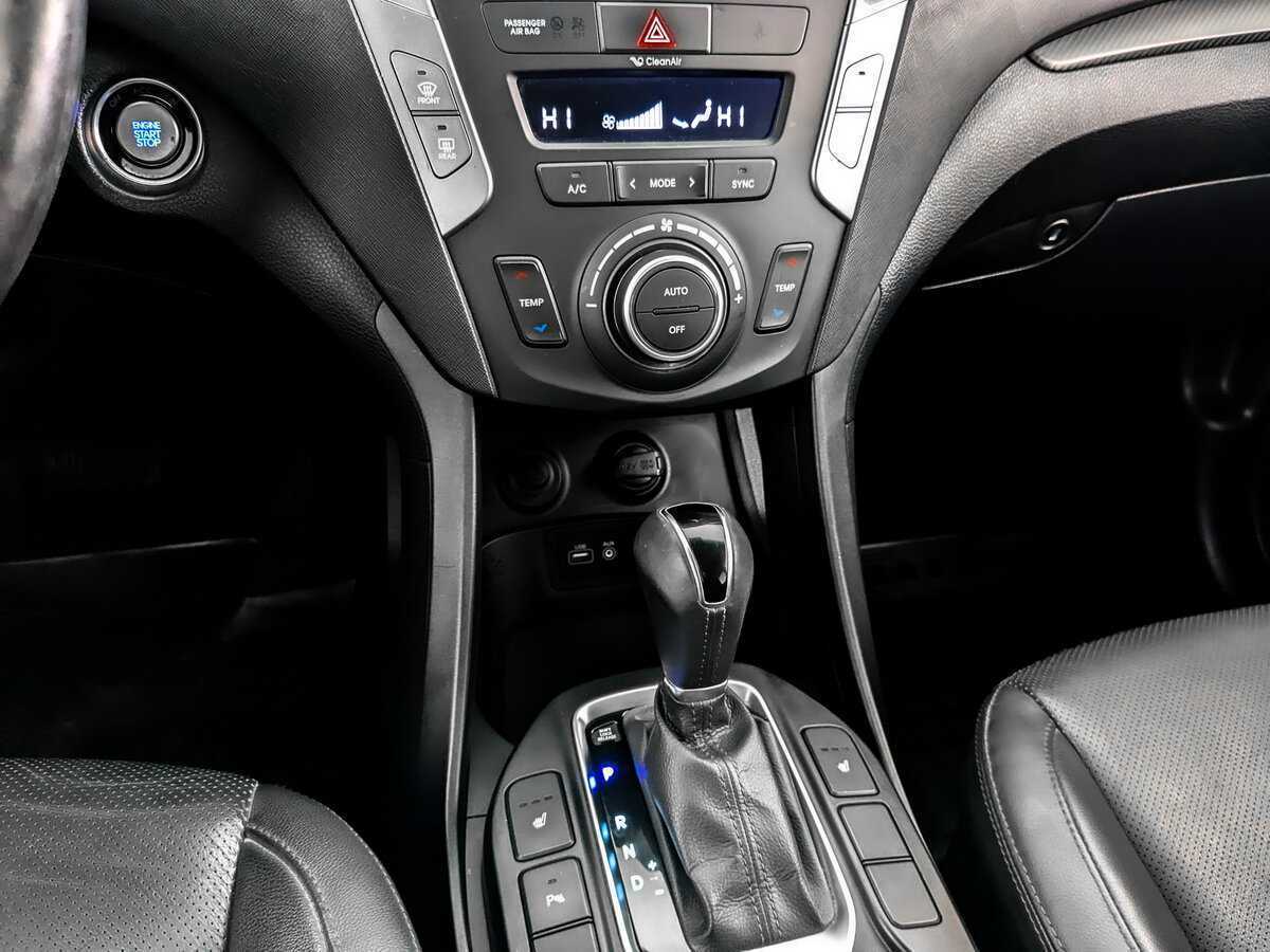 Hyundai Santa Fe с пробегом — 2016 год. Фото: #26