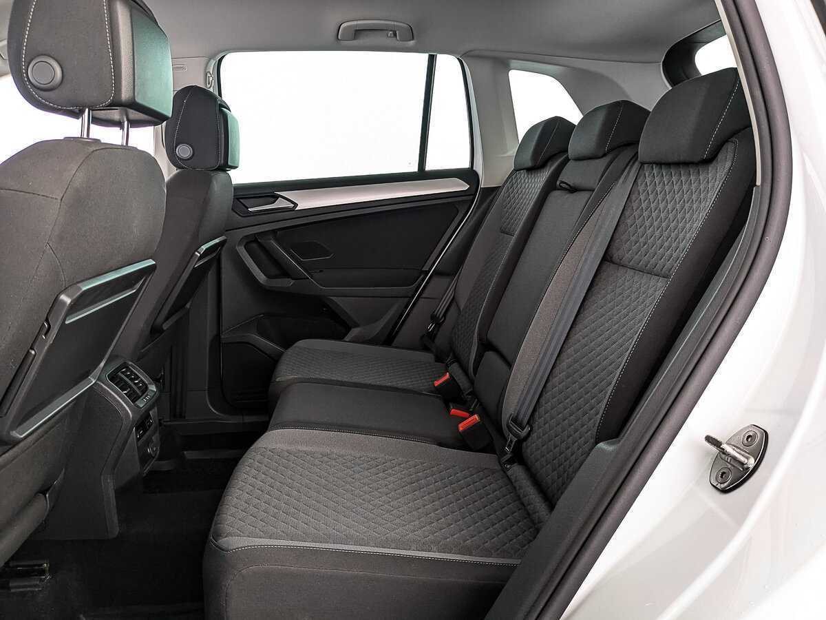 Volkswagen Tiguan с пробегом — 2018 год. Фото: #17