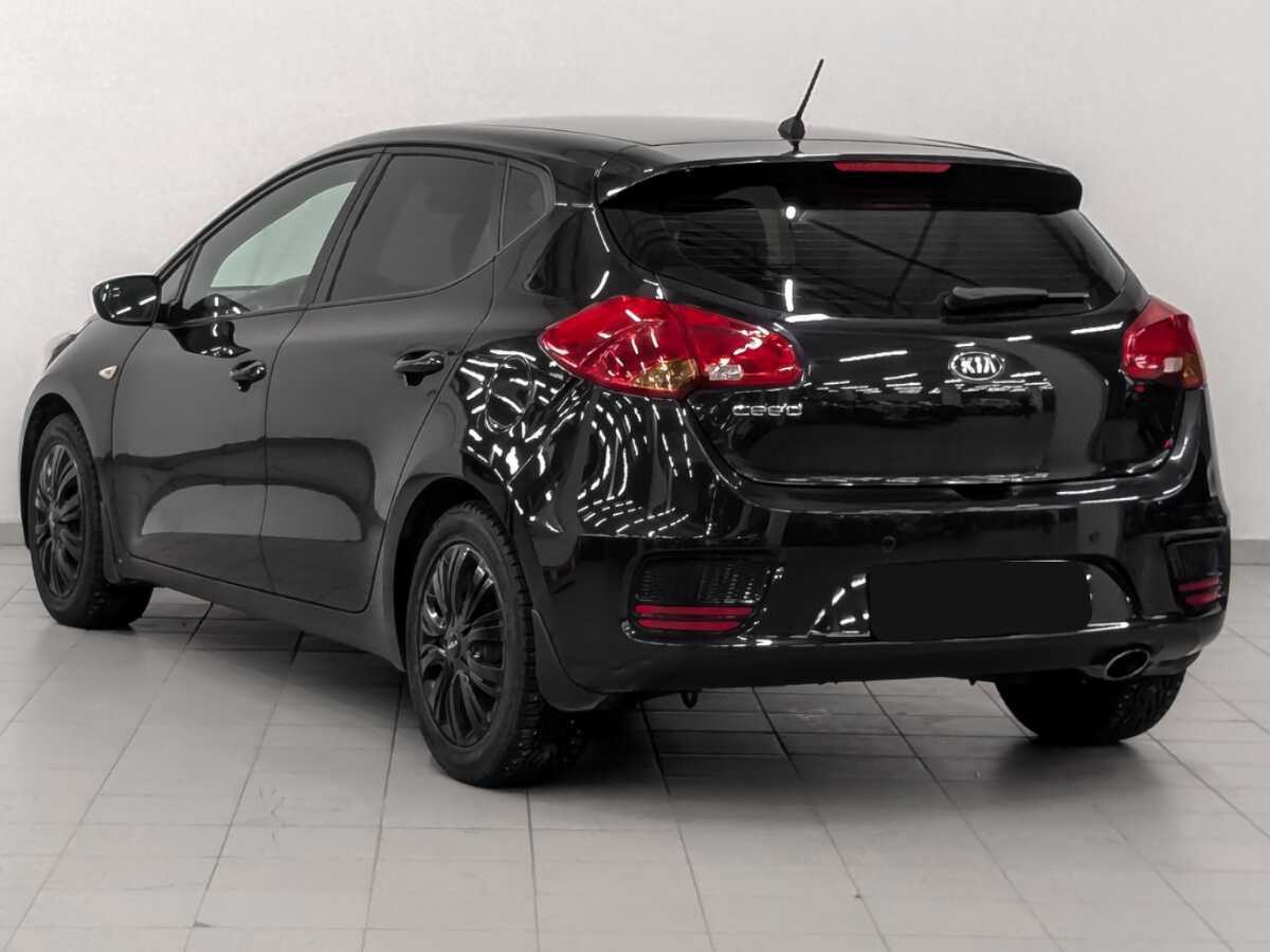 Kia Ceed с пробегом — 2015 год. Фото: #6
