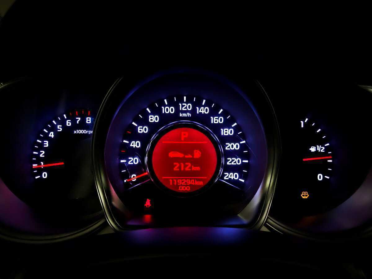 Kia Ceed с пробегом — 2015 год. Фото: #12