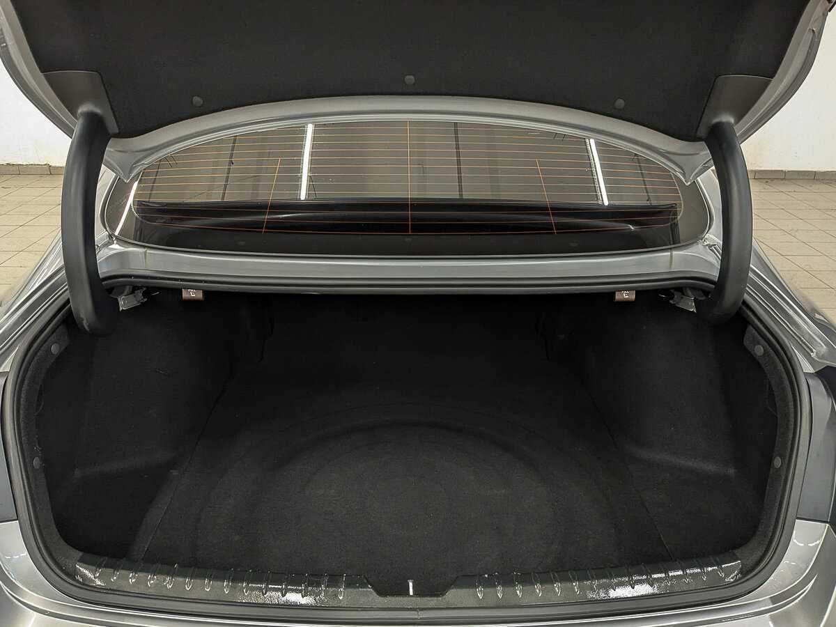 Hyundai Sonata с пробегом — 2022 год. Фото: #9