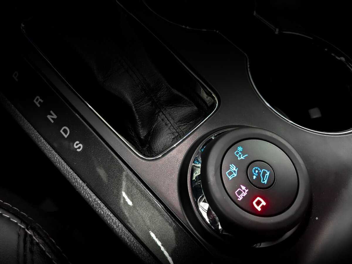 Ford Explorer с пробегом — 2019 год. Фото: #26